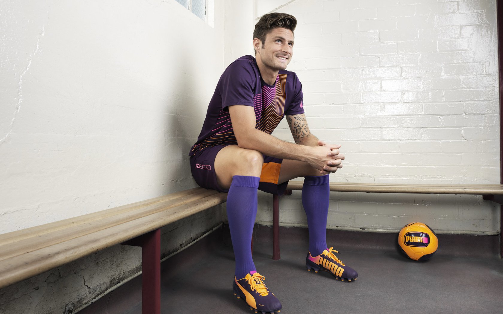 曼城轻取哥本哈根，哈兰德破门蓝月亮轻松晋级，哈兰德加盟曼联