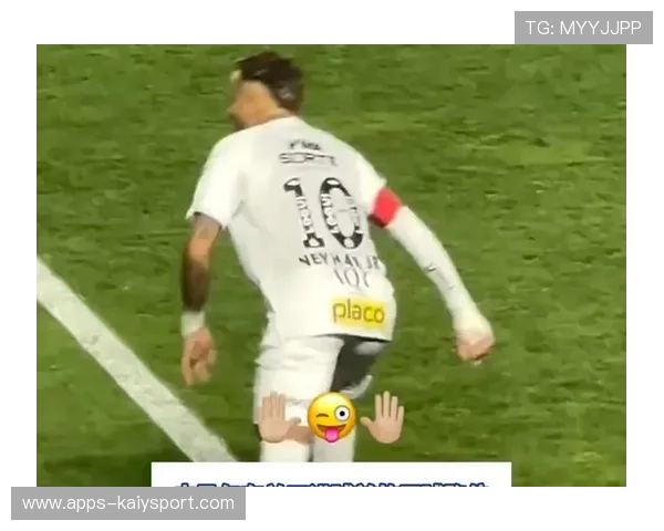 尤文图斯追内马尔式灵动节奏：打造足球王者的完美舞步