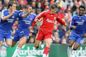 开云官网入口-皇马防线稳固，门将神扑保住零封，皇马守门